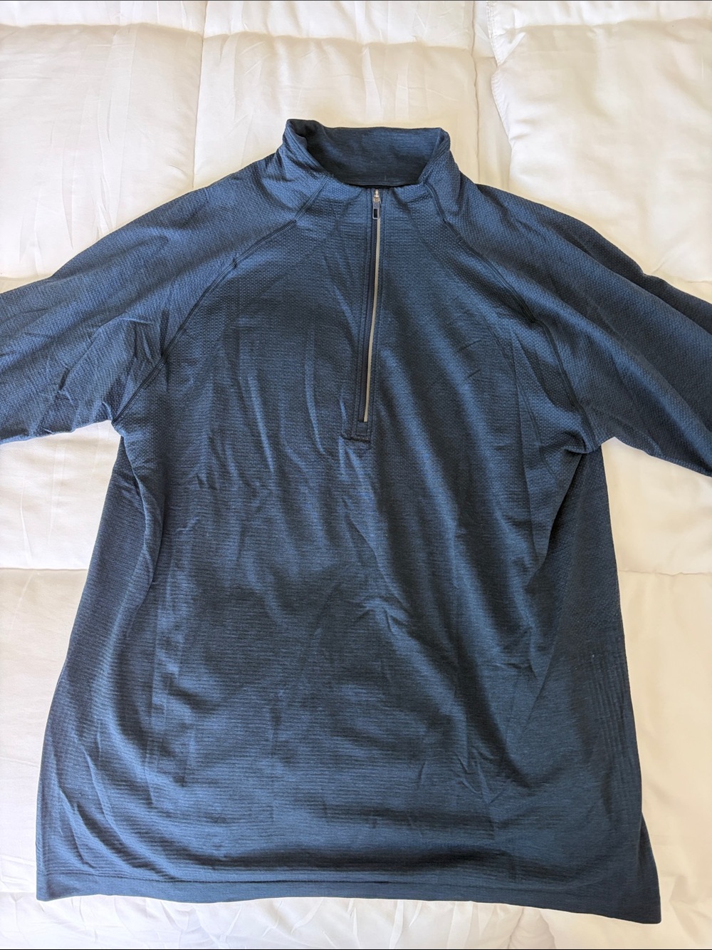 Lululemon men’s metal vent tech 2.0 quarter zip GREAT condition